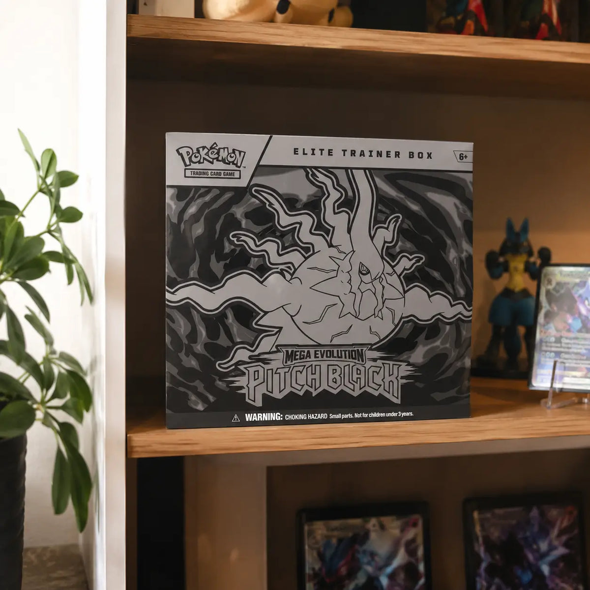 Pokemon Pitch Black - Elite Trainer Box